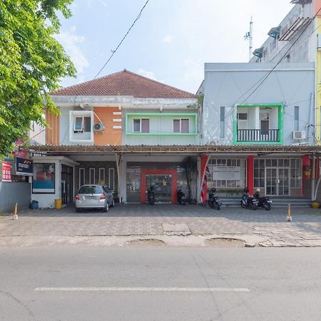 Reddoorz At Ciliwung Guest House Syariah มะลัง ภายนอก รูปภาพ
